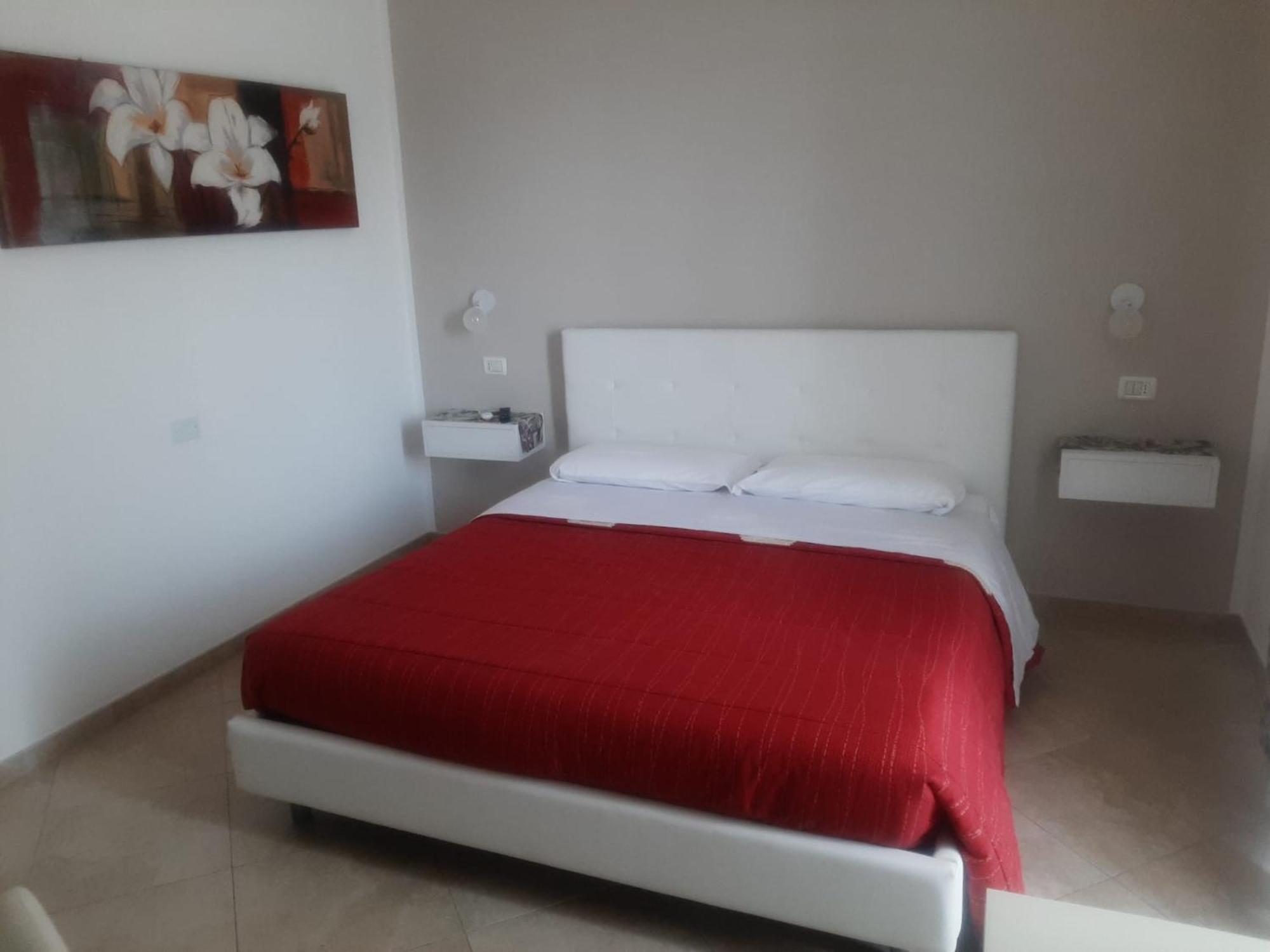 Viola Di Mare Rooms And Parking Termoli Exterior photo
