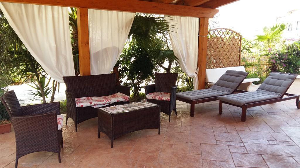 Viola Di Mare Rooms And Parking Termoli Exterior photo