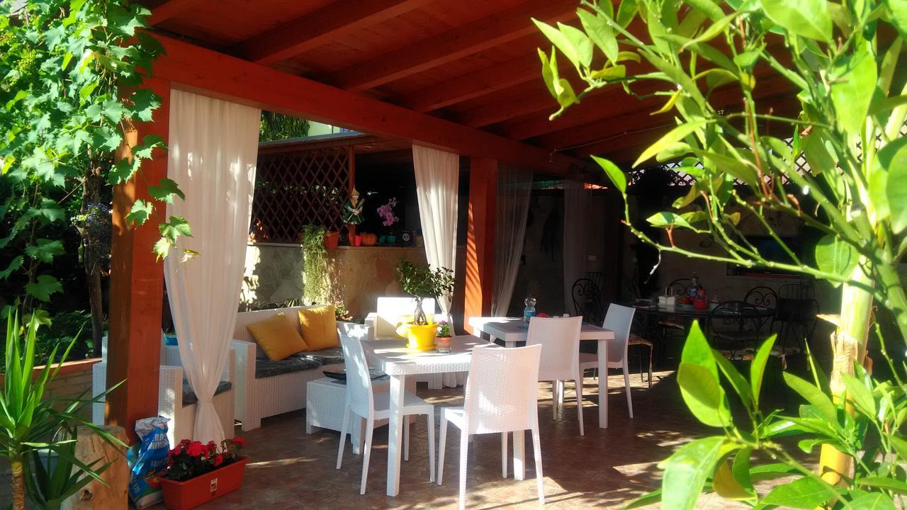 Viola Di Mare Rooms And Parking Termoli Exterior photo